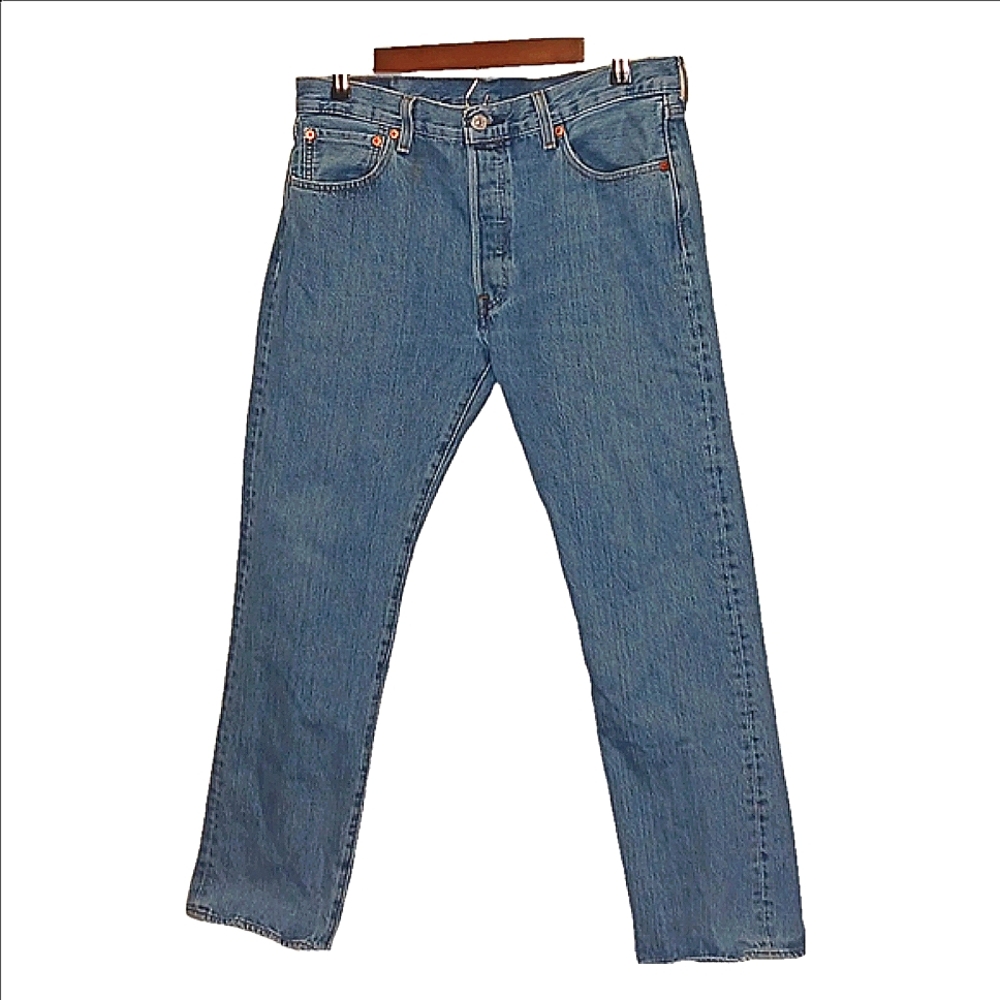 Levis 501 original fit buttonfly jeans 100% cotton  size 34/30